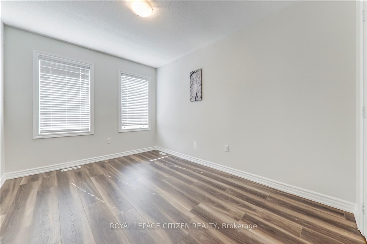 Photo 26 of 304 Van Dusen Avenue, Southgate — HOMEH