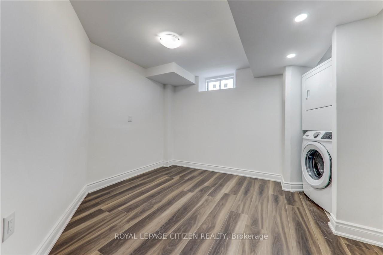 Photo 32 of 304 Van Dusen Avenue, Southgate — HOMEH