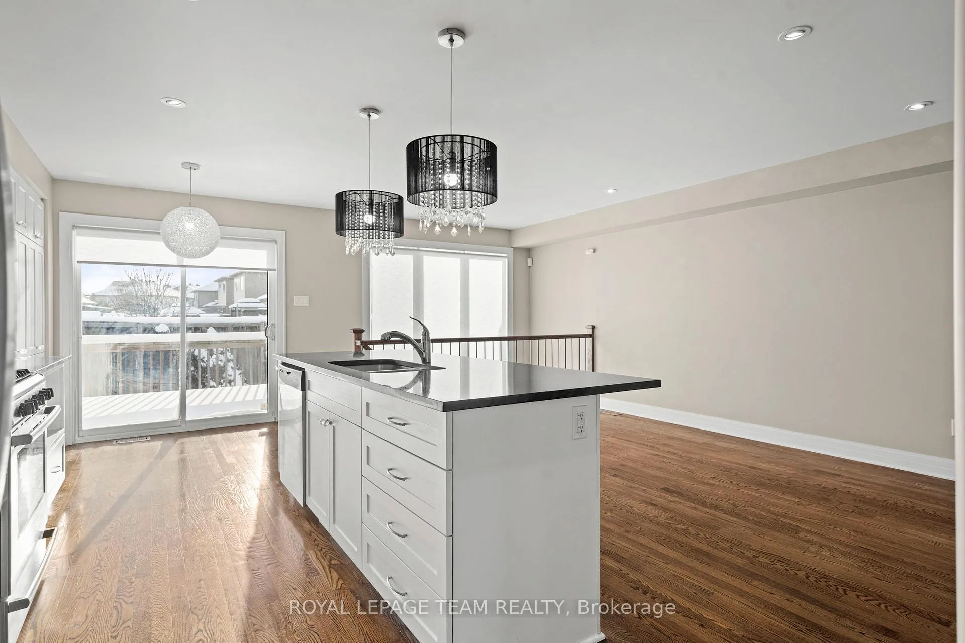 Photo 8 of 165 Woodhurst Crescent, Ottawa, Stittsville (South) — HOMEH