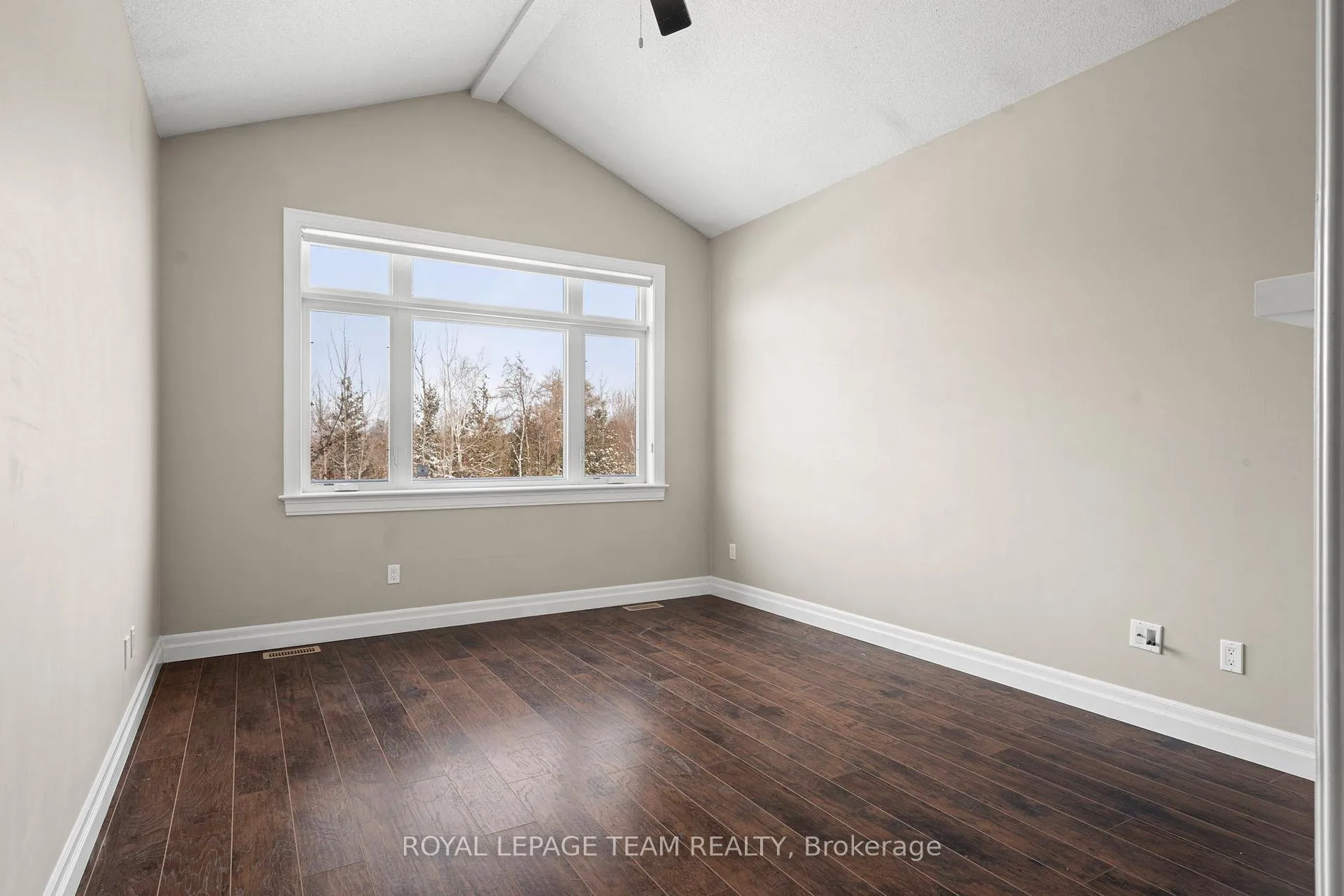 Photo 16 of 165 Woodhurst Crescent, Ottawa, Stittsville (South) — HOMEH