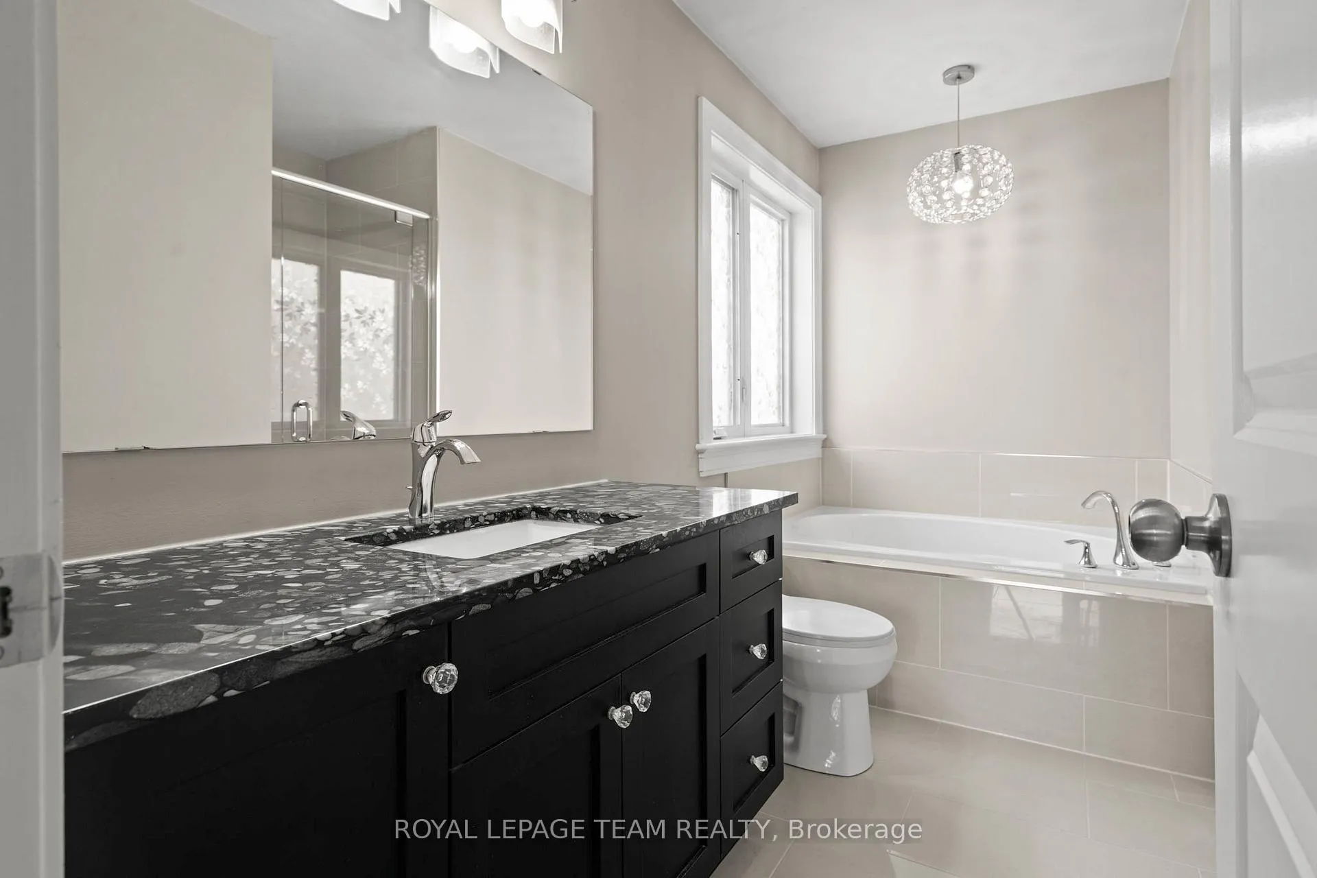 Photo 21 of 165 Woodhurst Crescent, Ottawa, Stittsville (South) — HOMEH