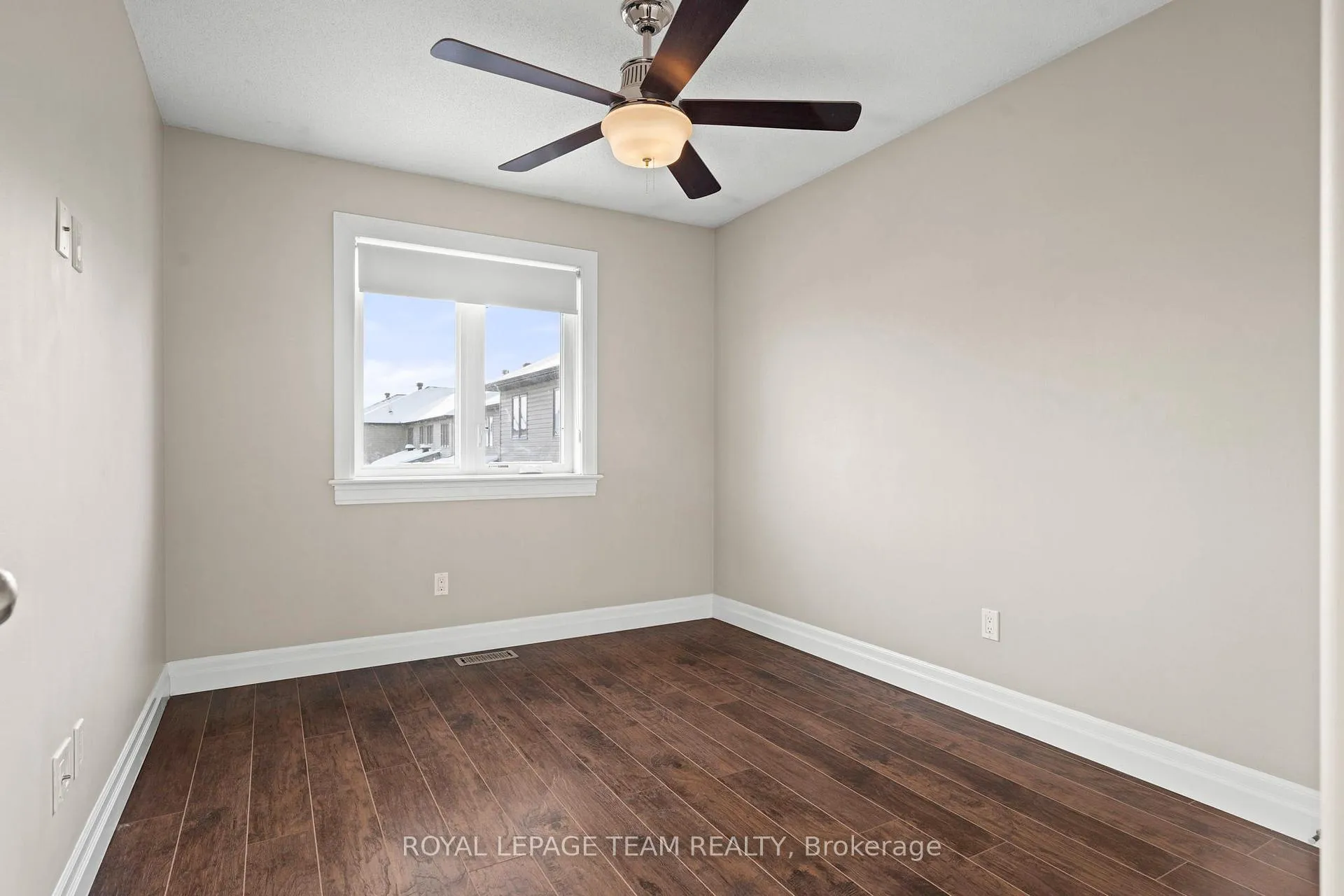 Photo 24 of 165 Woodhurst Crescent, Ottawa, Stittsville (South) — HOMEH