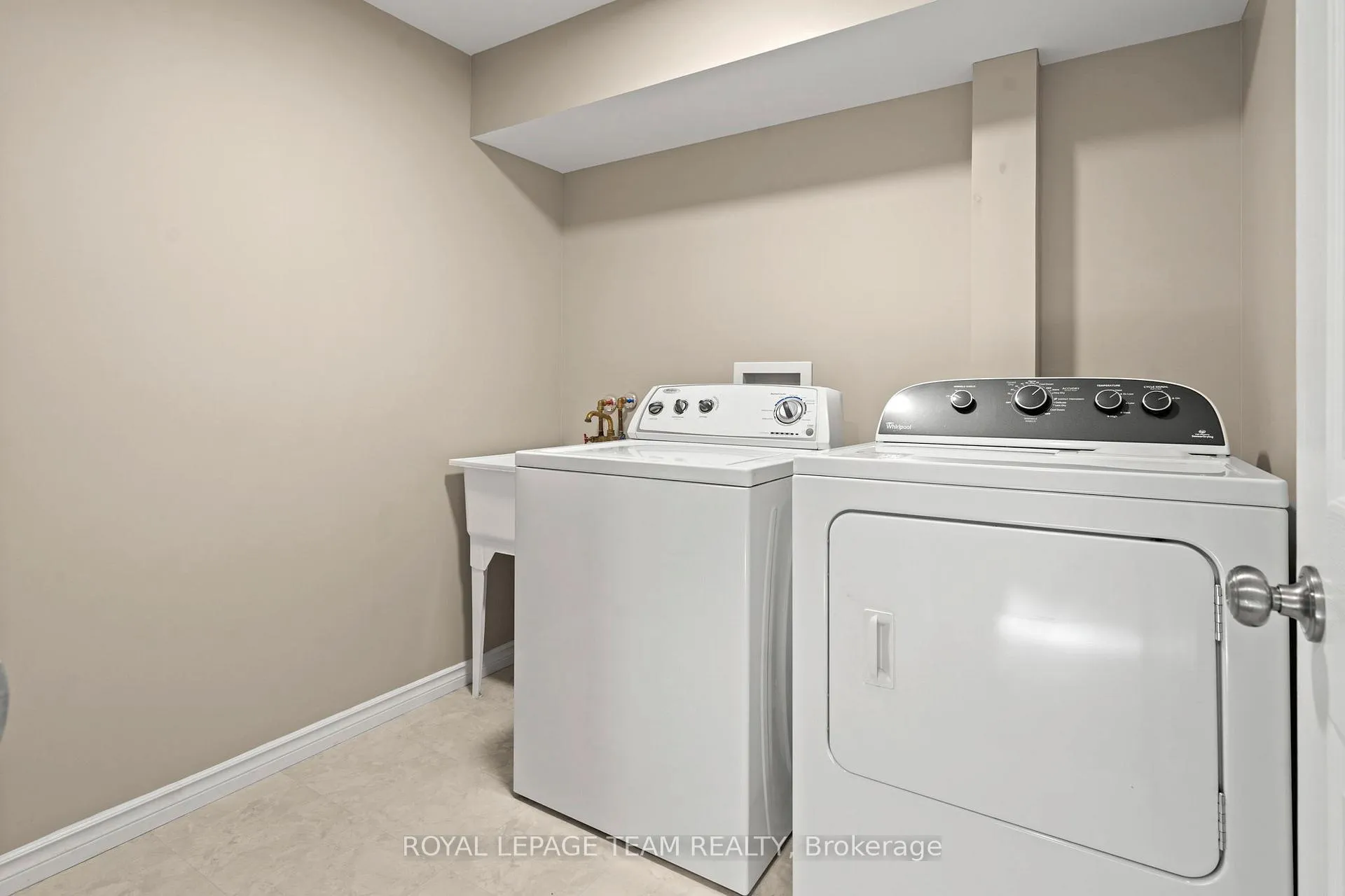Photo 34 of 165 Woodhurst Crescent, Ottawa, Stittsville (South) — HOMEH