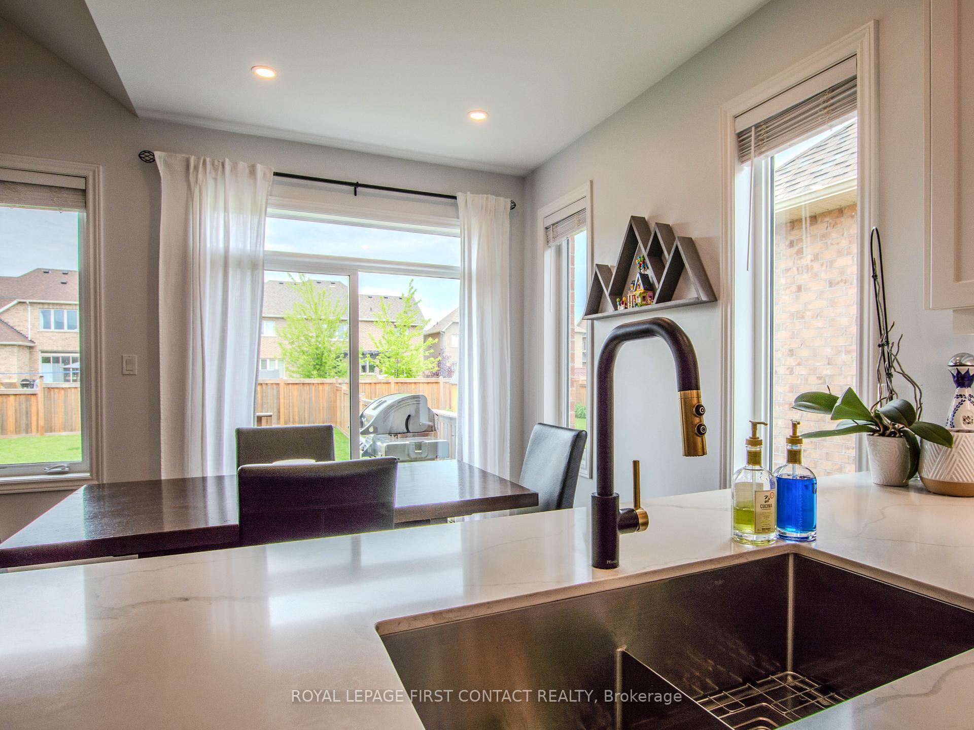 Photo 7 of 22 Oliver's Mill Road, Springwater, Centre Vespra — HOMEH