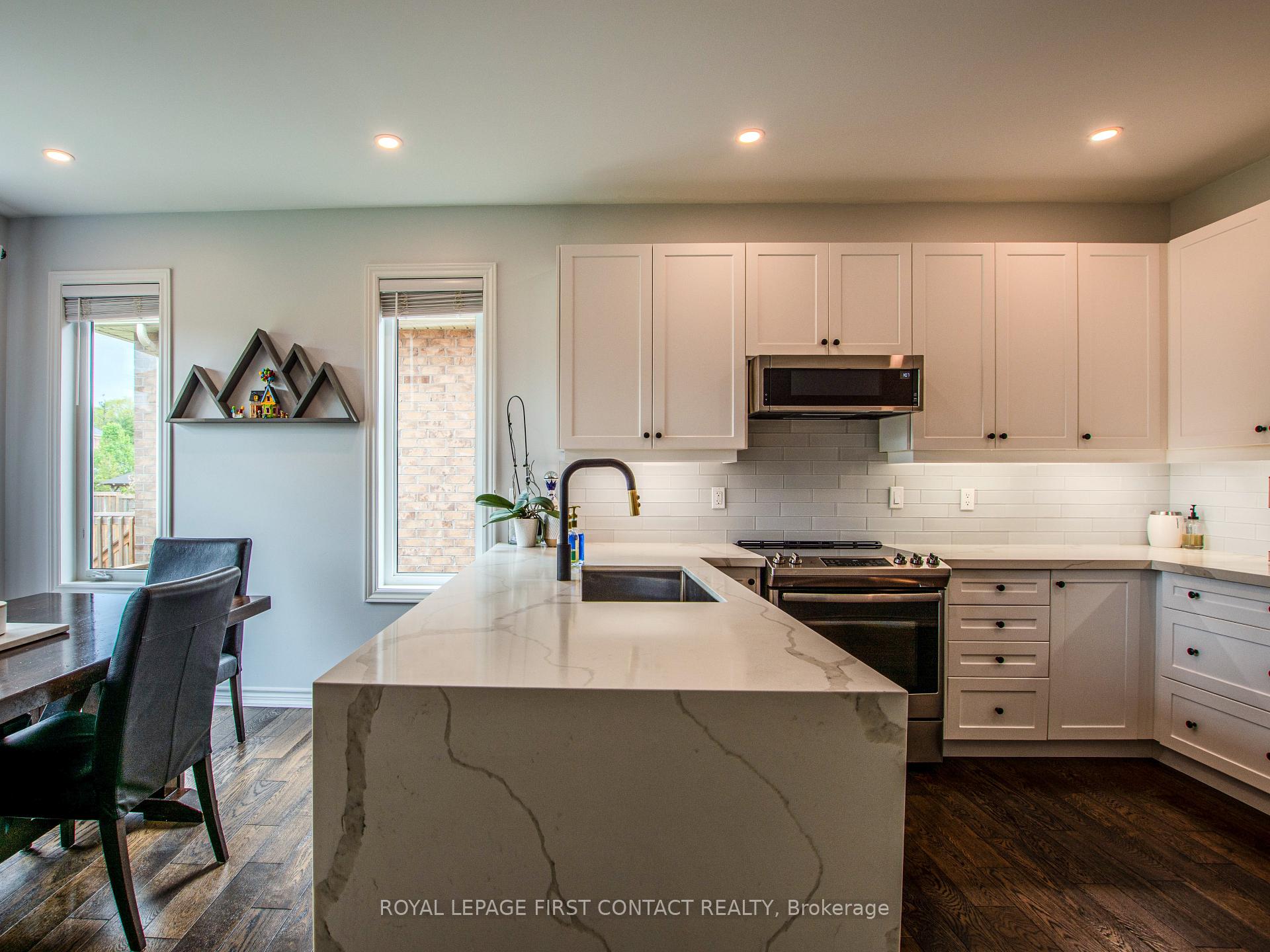Photo 8 of 22 Oliver's Mill Road, Springwater, Centre Vespra — HOMEH