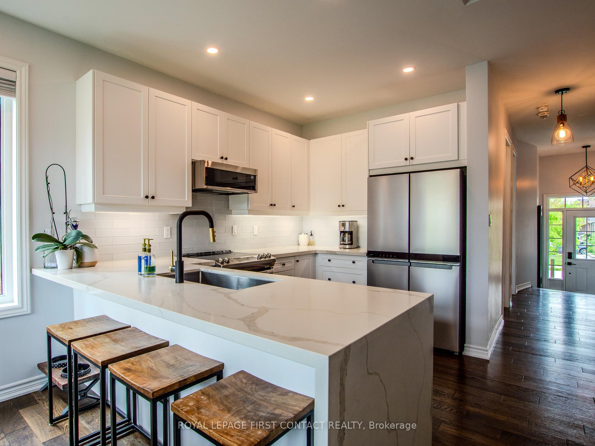 Photo 9 of 22 Oliver's Mill Road, Springwater, Centre Vespra — HOMEH