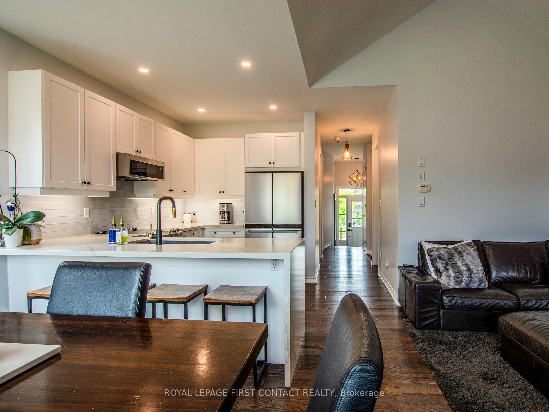 Photo 10 of 22 Oliver's Mill Road, Springwater, Centre Vespra — HOMEH