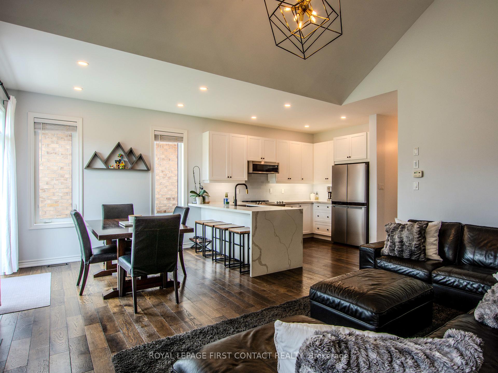 Photo 14 of 22 Oliver's Mill Road, Springwater, Centre Vespra — HOMEH