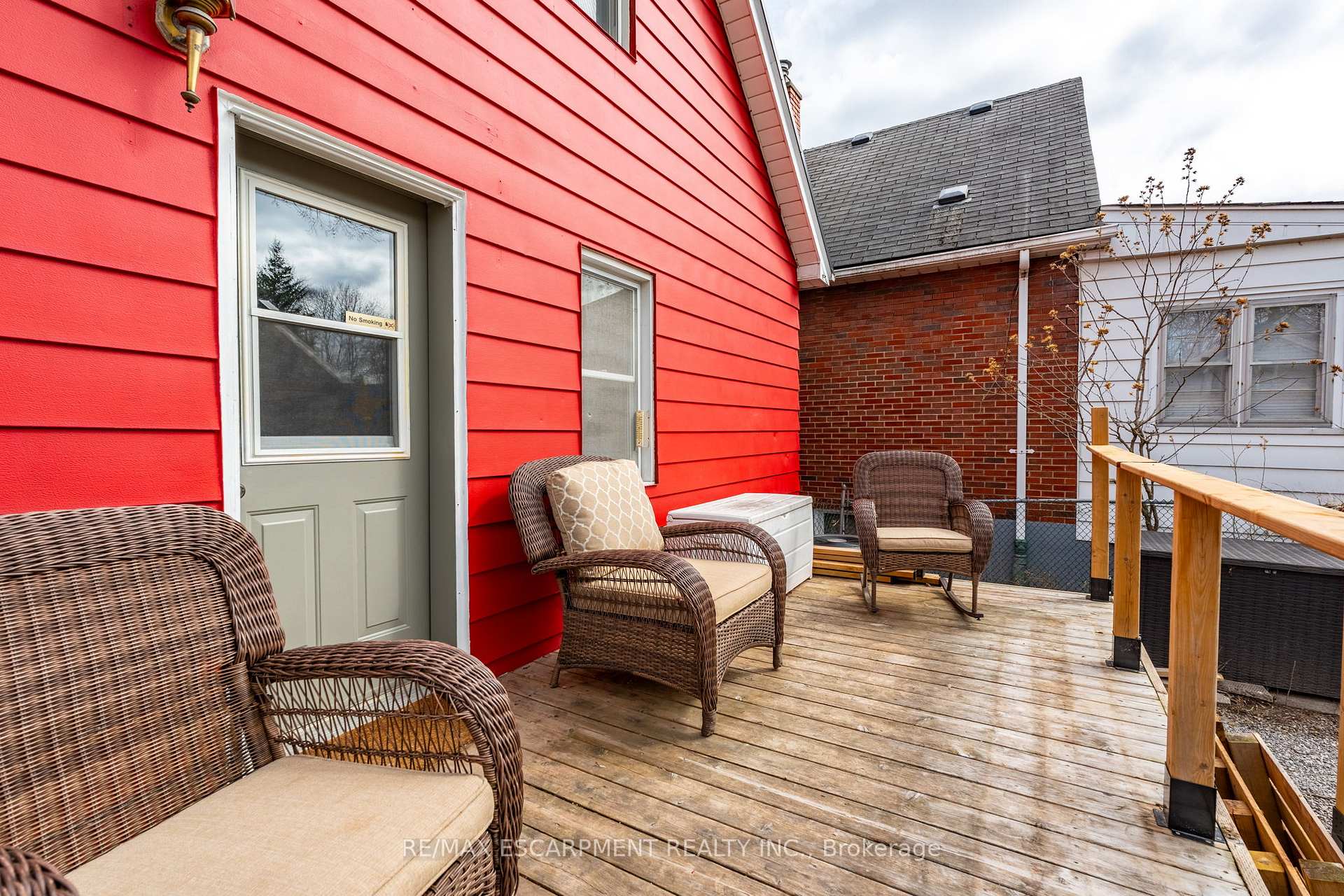 Photo 23 of 144 Dufferin Street E, St. Catharines, Downtown — HOMEH