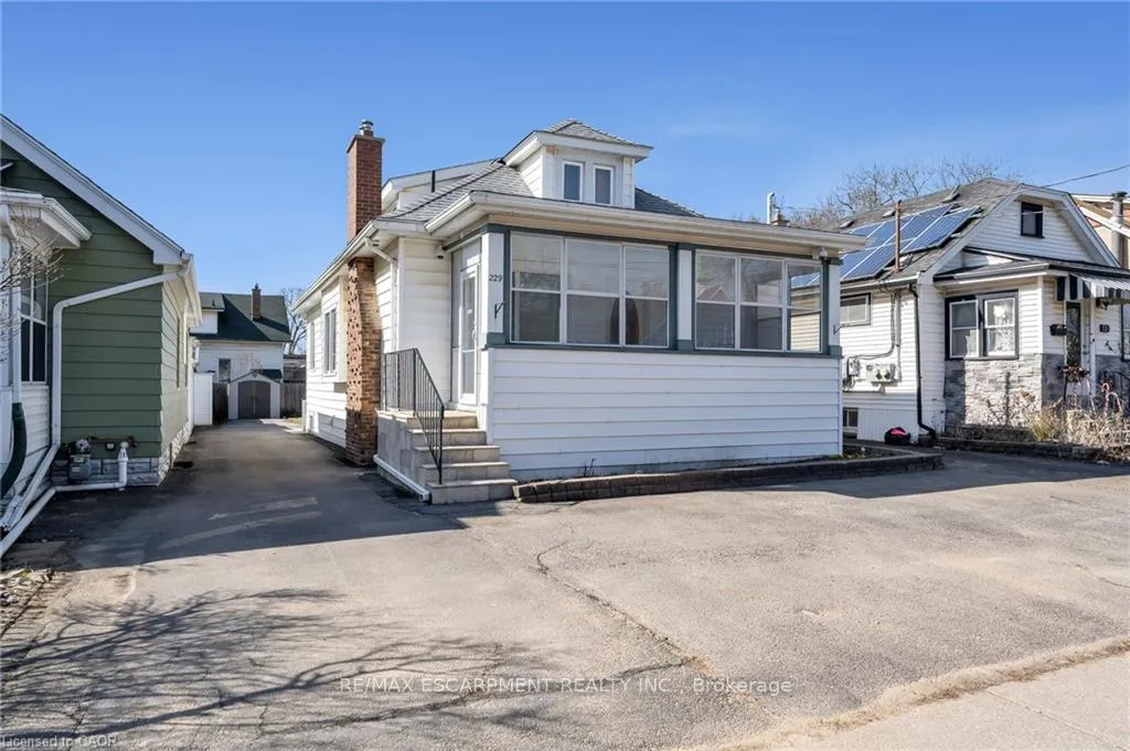 Photo 1 of Unit 2, 229 Geneva Street, St. Catharines, Downtown — HOMEH