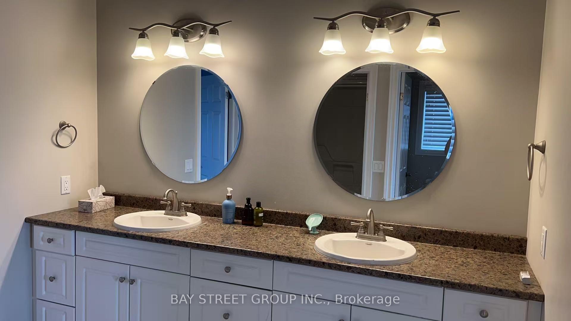 Photo 6 of Unit Unit A, 1310 St. Paul Street, St. Catharines, Rural Eighth — HOMEH