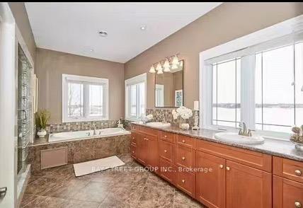 Photo 9 of Unit Unit A, 1310 St. Paul Street, St. Catharines, Rural Eighth — HOMEH