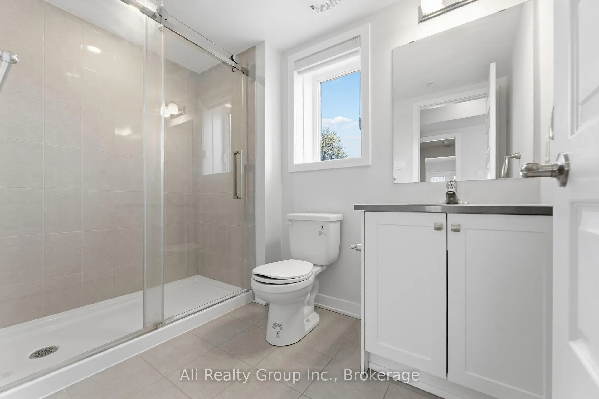 Photo 8 of 750 Kinstead Private, Ottawa, Stittsville (North) — HOMEH