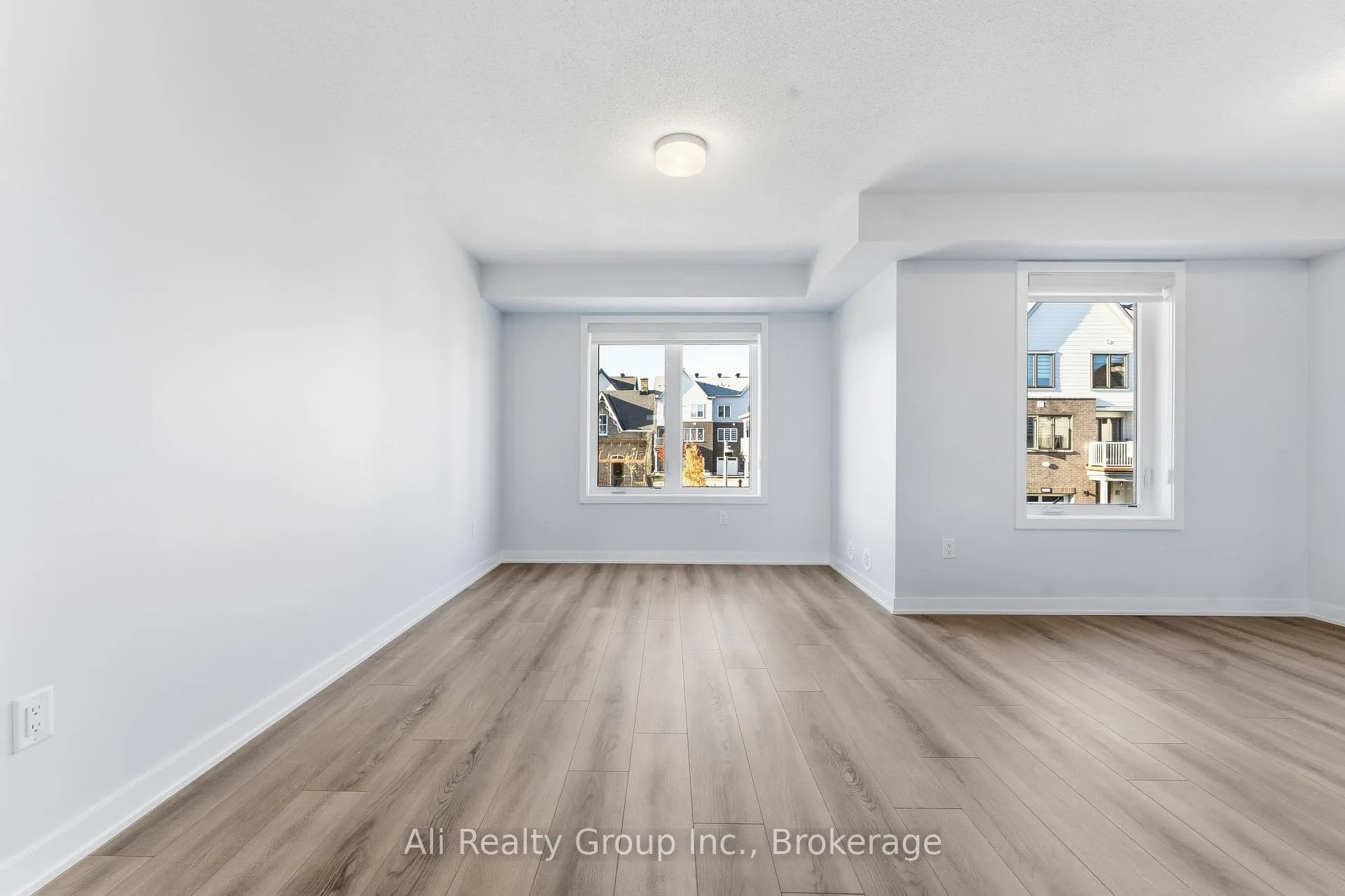 Photo 20 of 750 Kinstead Private, Ottawa, Stittsville (North) — HOMEH