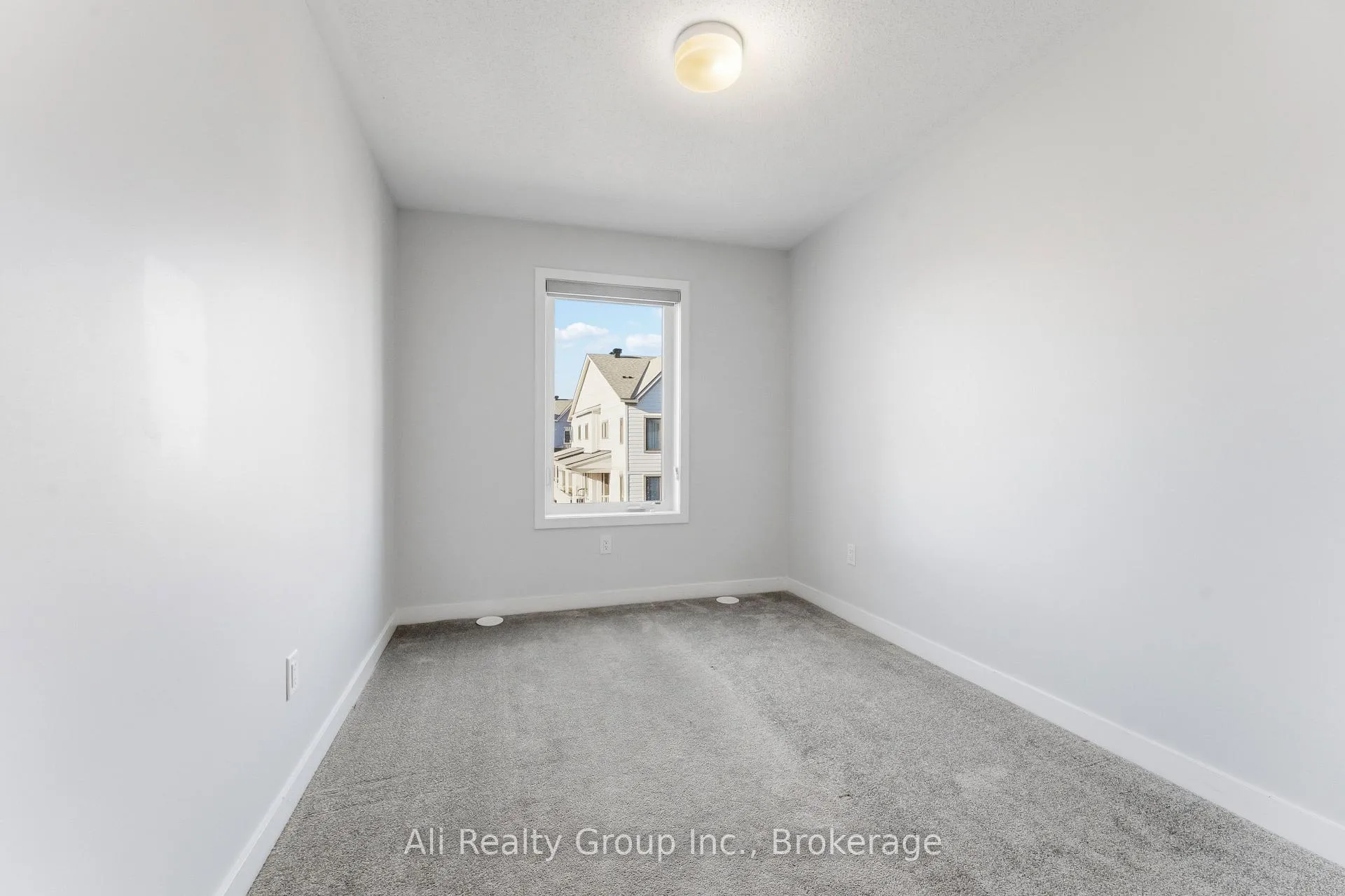 Photo 27 of 750 Kinstead Private, Ottawa, Stittsville (North) — HOMEH