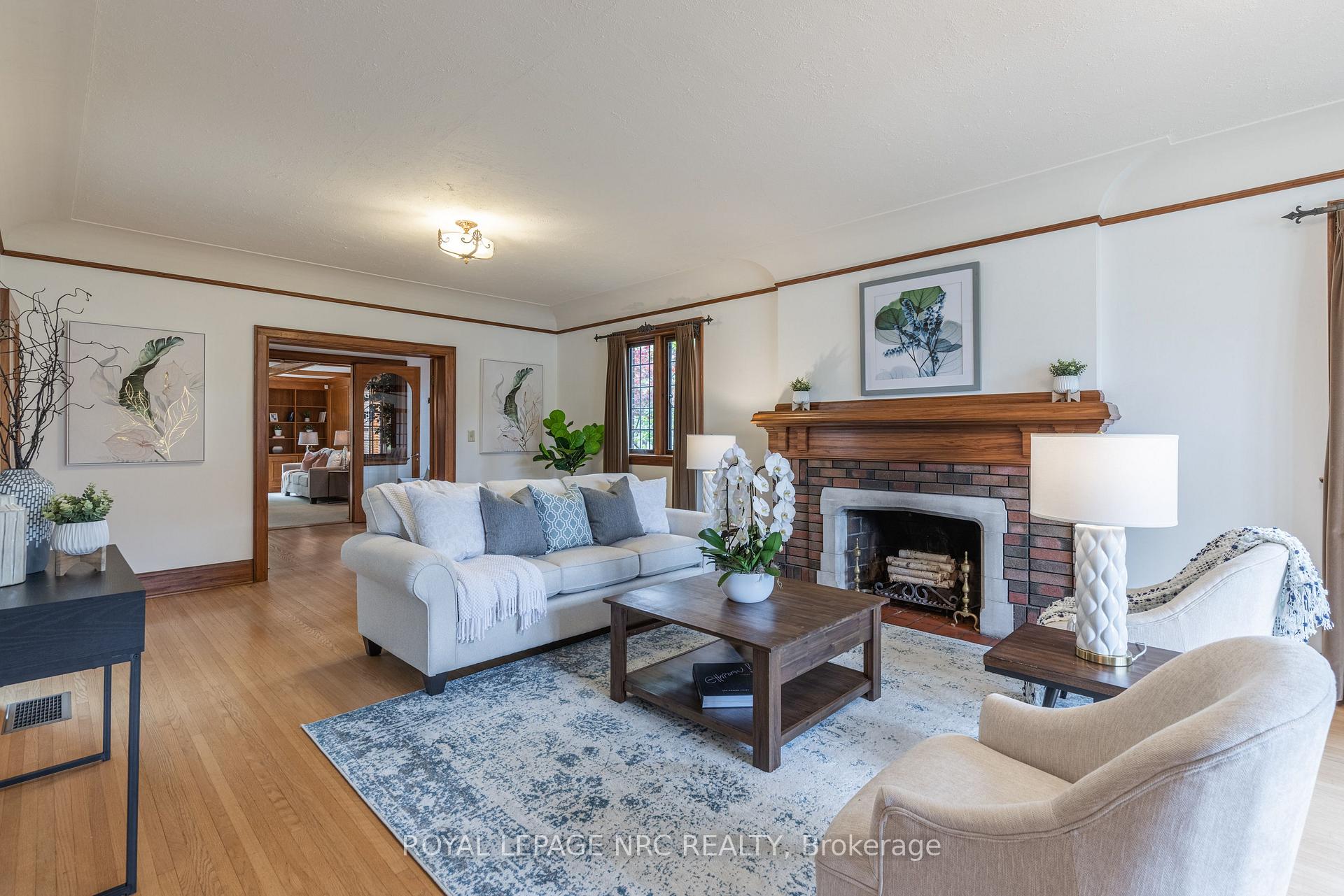 Photo 11 of 57 Hillcrest Avenue, St. Catharines, Old Glenridge — HOMEH