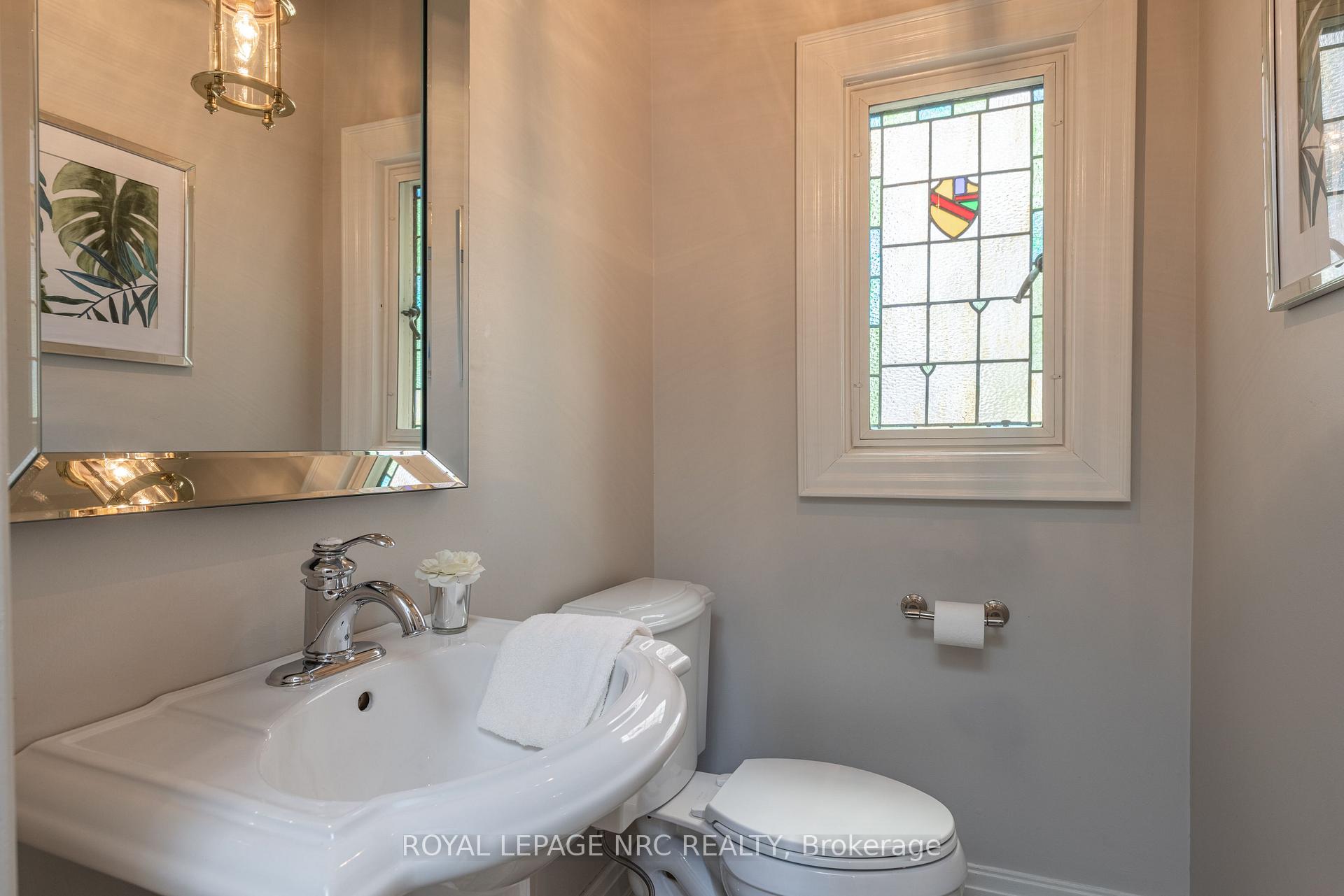 Photo 32 of 57 Hillcrest Avenue, St. Catharines, Old Glenridge — HOMEH