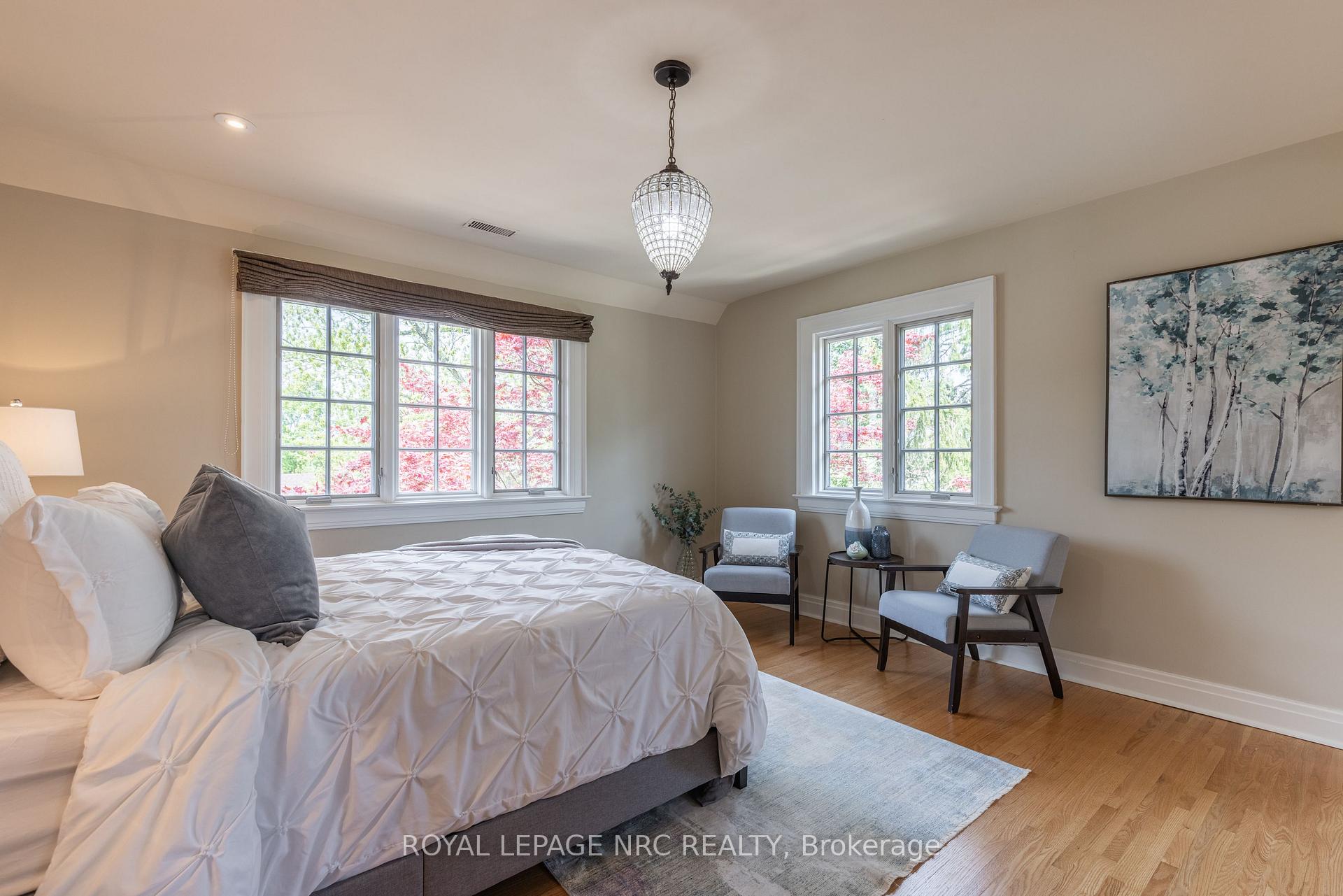 Photo 36 of 57 Hillcrest Avenue, St. Catharines, Old Glenridge — HOMEH