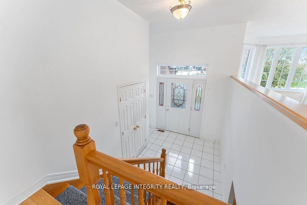 Photo 6 of 81 Lloydalex Crescent, Ottawa, Stittsville (North) — HOMEH