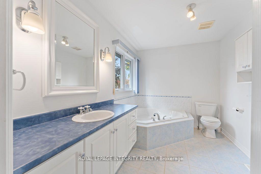 Photo 21 of 81 Lloydalex Crescent, Ottawa, Stittsville (North) — HOMEH