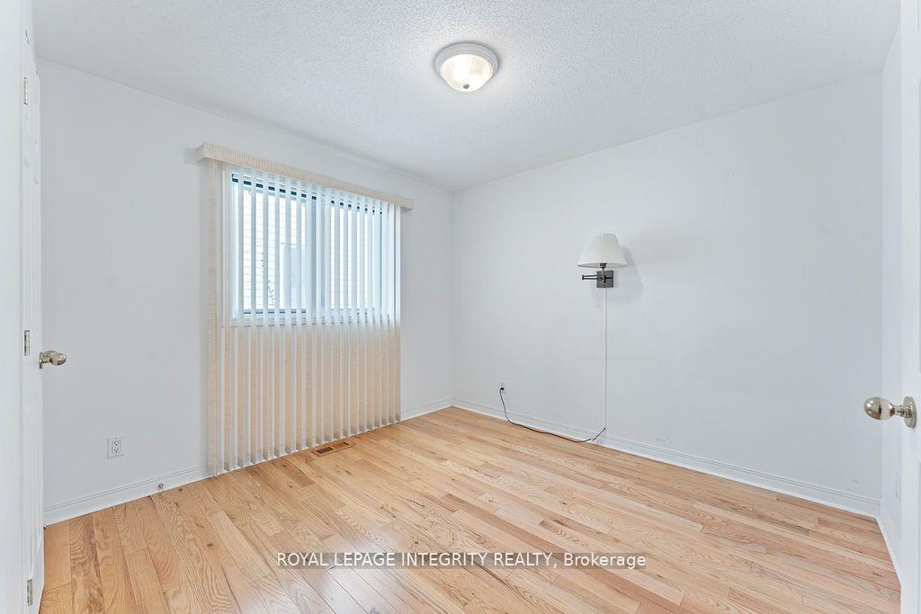 Photo 26 of 81 Lloydalex Crescent, Ottawa, Stittsville (North) — HOMEH