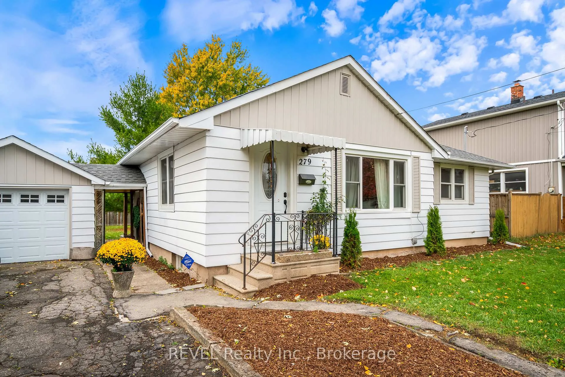 Photo 1 of 279 Vansickle Road, St. Catharines, Rykert/Vansickle — HOMEH