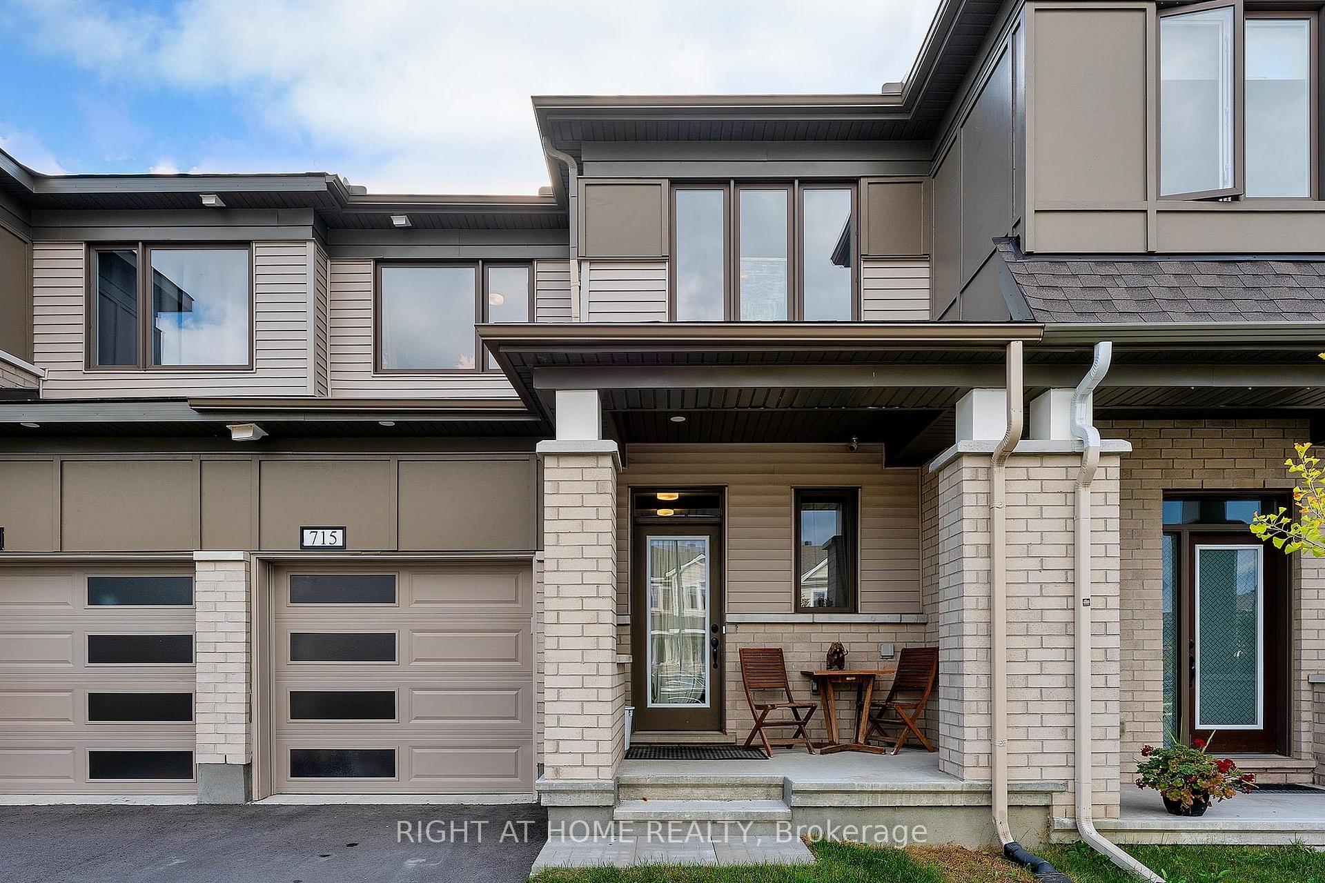 Photo 1 of 715 Derreen Avenue, Ottawa, Stittsville (North) — HOMEH