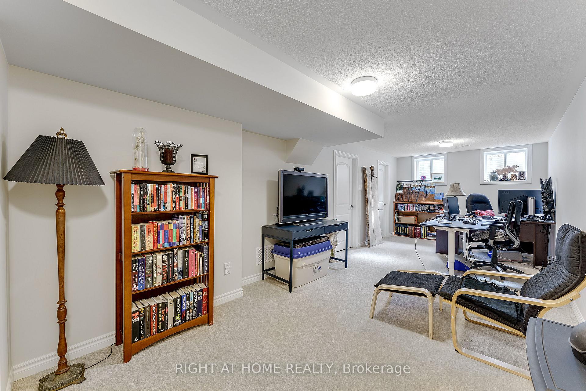 Photo 27 of 715 Derreen Avenue, Ottawa, Stittsville (North) — HOMEH