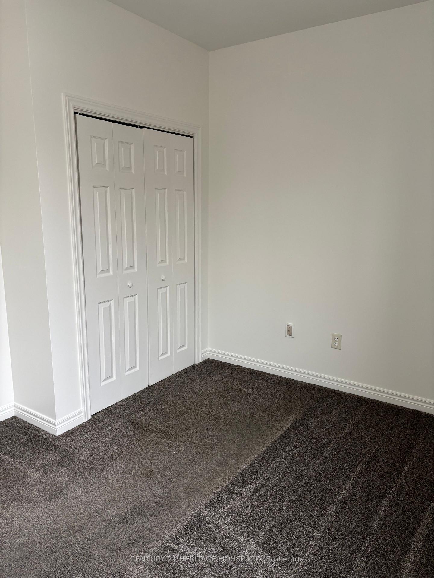 Photo 5 of Unit 1, 580 Talbot Street, St. Thomas — HOMEH