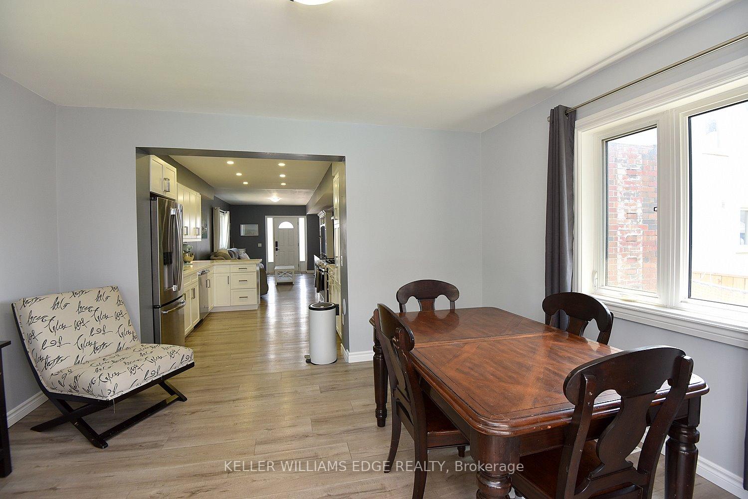 Photo 11 of 97 Page Street, St. Catharines, E. Chester — HOMEH