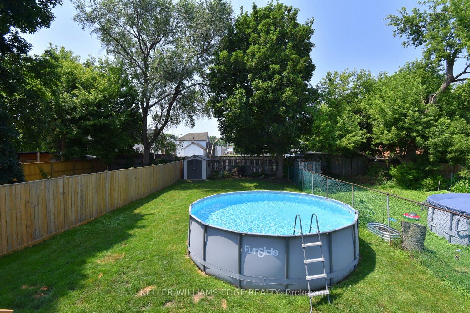 Photo 40 of 97 Page Street, St. Catharines, E. Chester — HOMEH