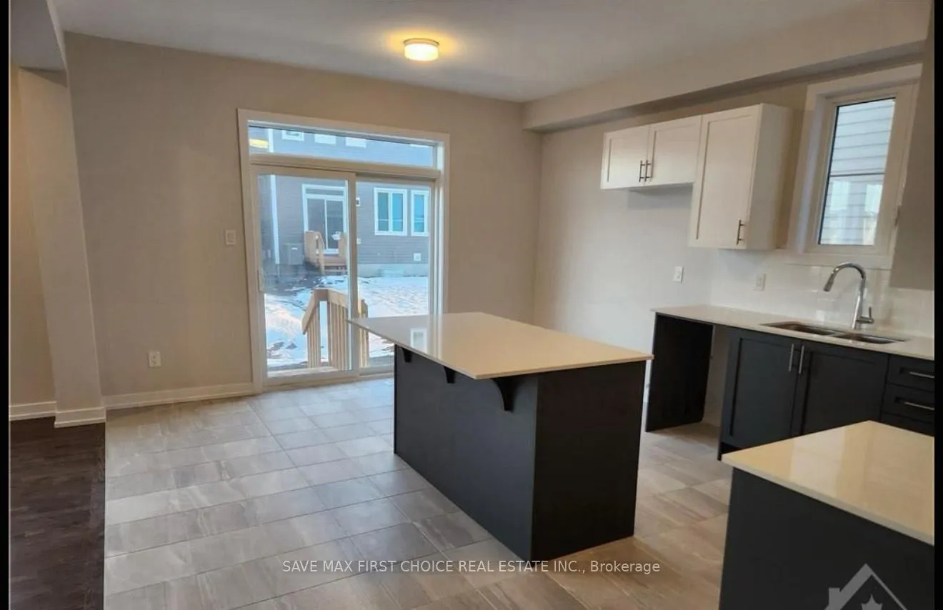 Photo 7 of 113 Hackamore Crescent, Ottawa, Goulbourn Twp From Franktown Rd/South To Rideau — HOMEH