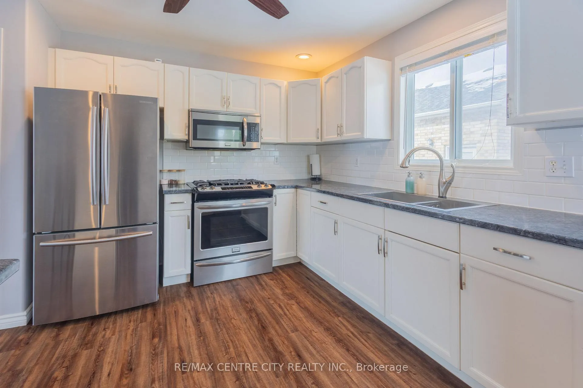 Photo 6 of 41619 Major Line, St. Thomas — HOMEH