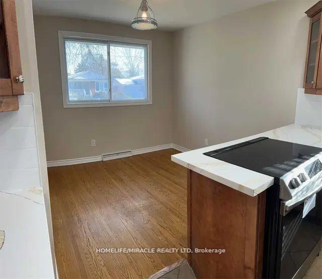 Photo 7 of 78 Regent Drive, St. Catharines, Vine/Linwell — HOMEH