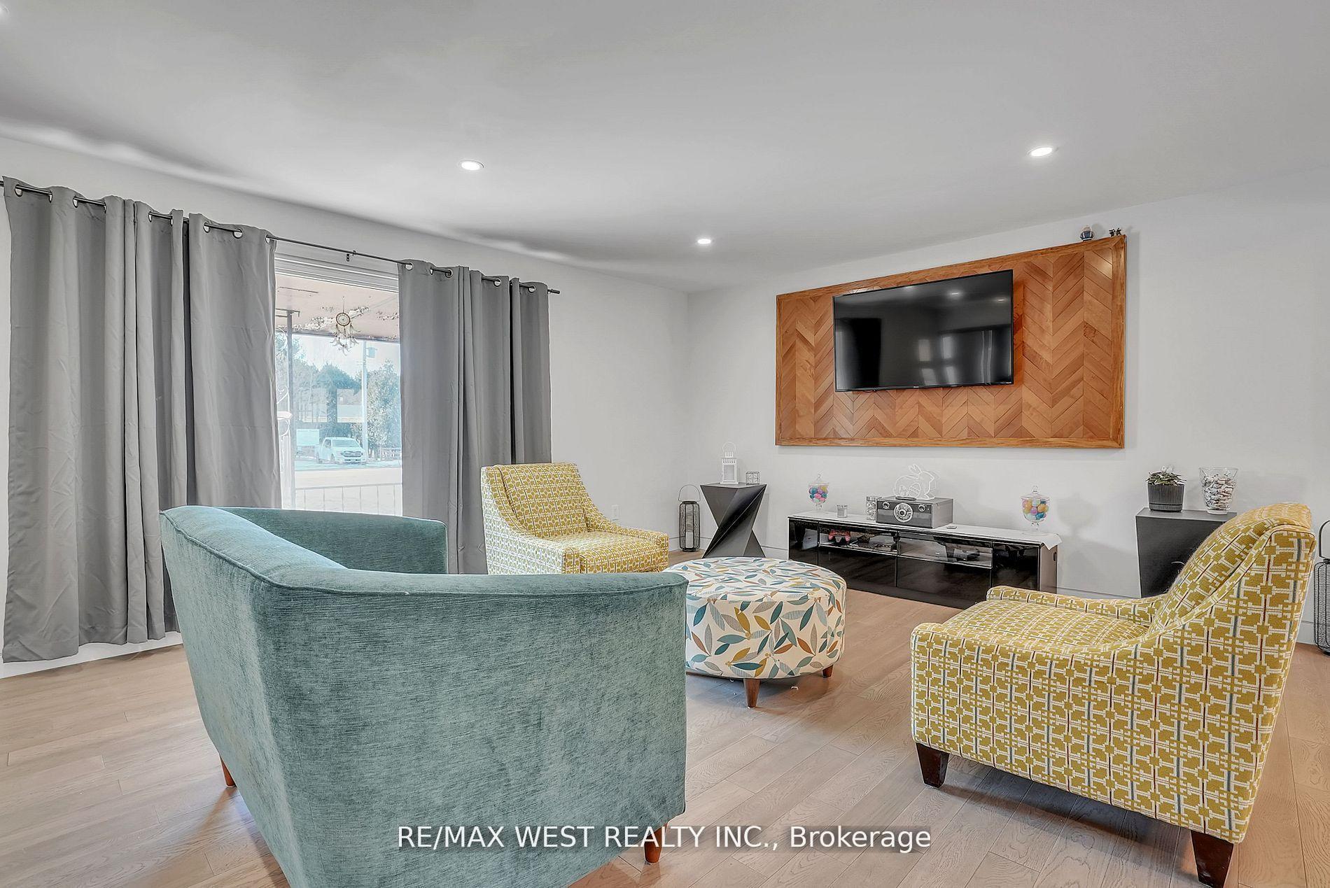 Photo 2 of 6098 Vasey Road, Springwater, Elmvale — HOMEH