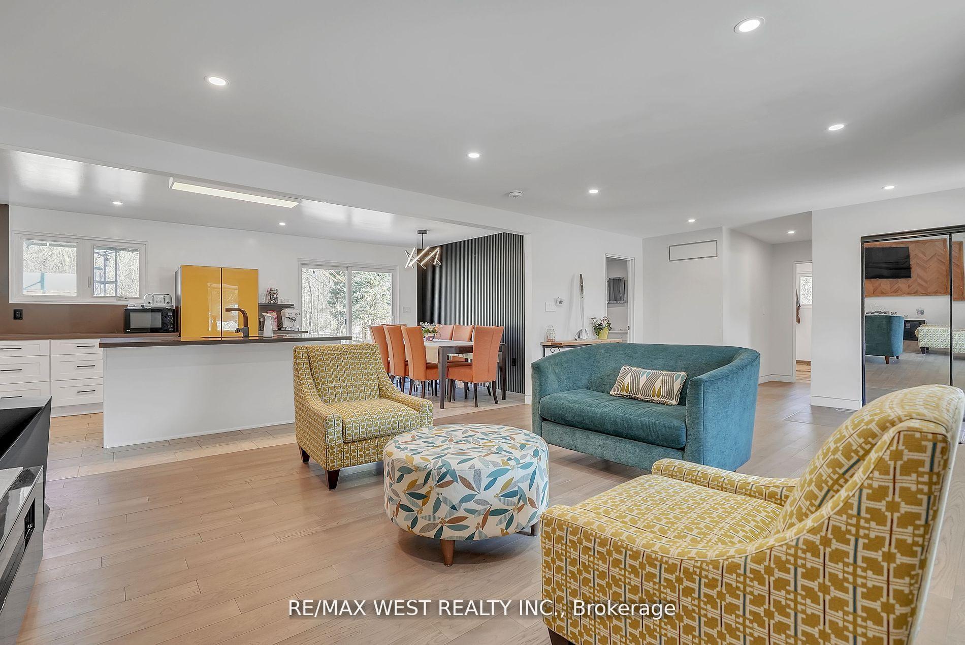 Photo 3 of 6098 Vasey Road, Springwater, Elmvale — HOMEH