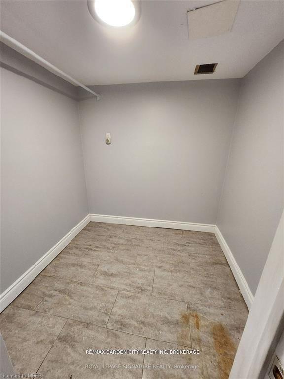 Photo 10 of Unit 1, 323 Queenston Street, St. Catharines, E. Chester — HOMEH