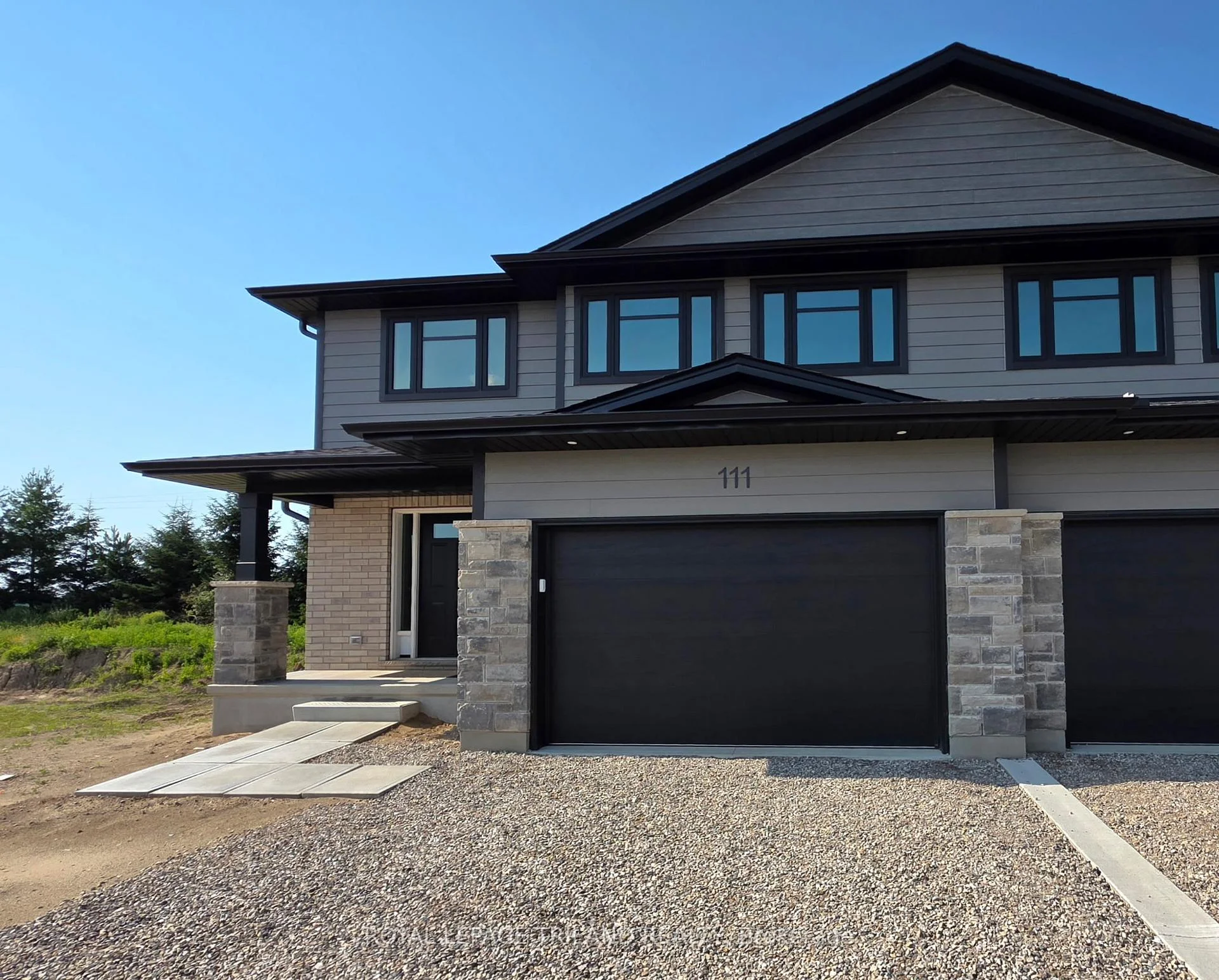 Photo 9 of 111 Styles Drive, St. Thomas — HOMEH