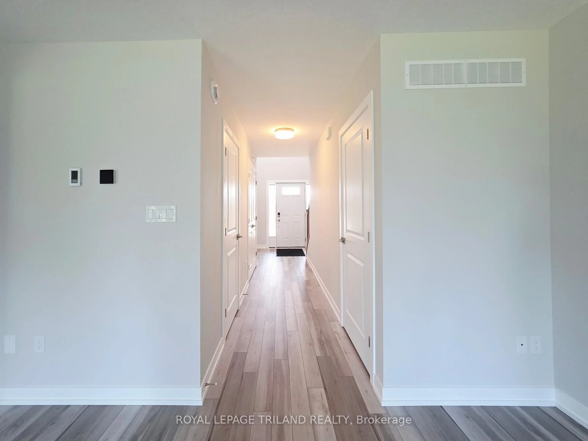 Photo 14 of 111 Styles Drive, St. Thomas — HOMEH