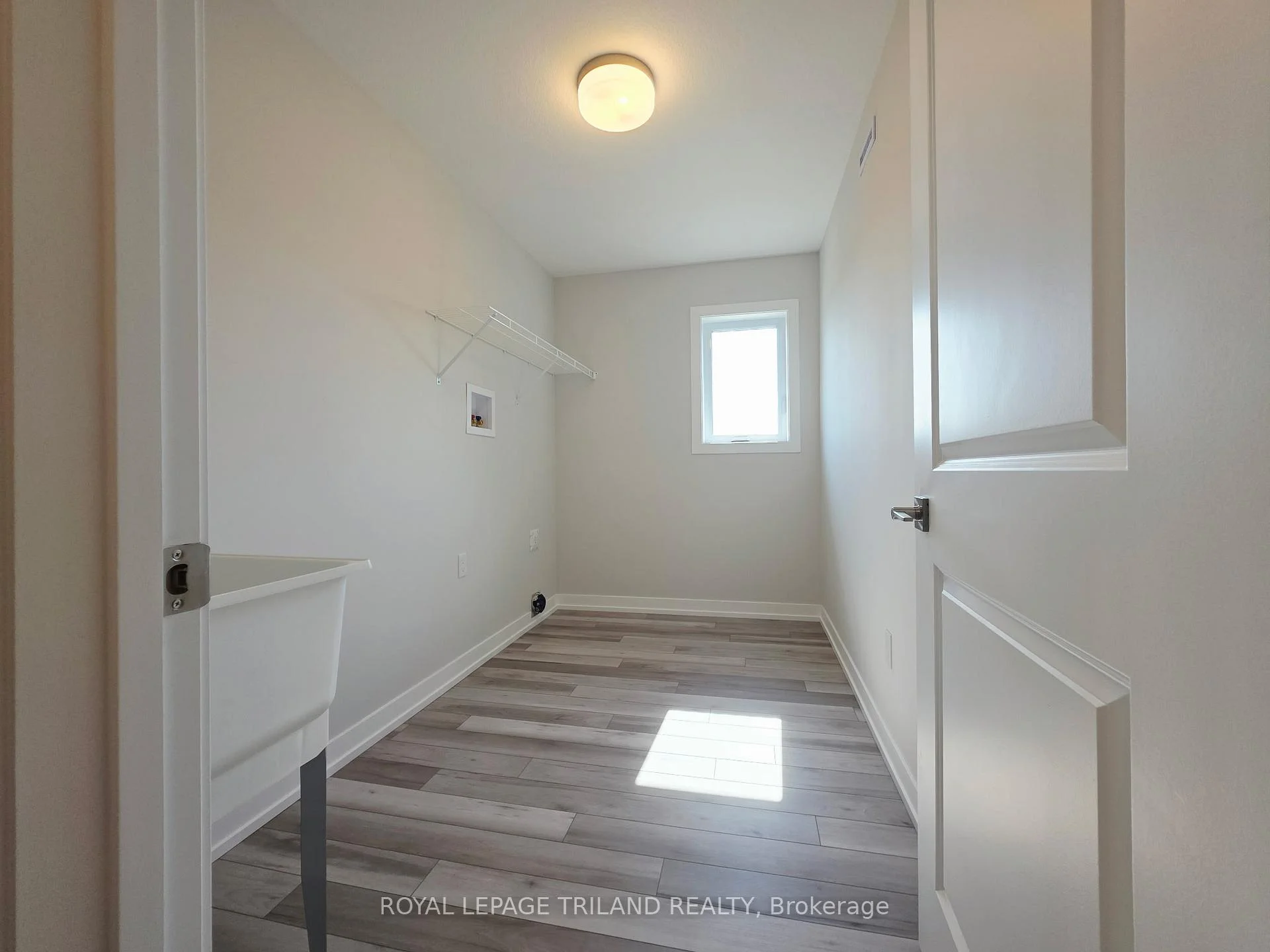 Photo 30 of 111 Styles Drive, St. Thomas — HOMEH
