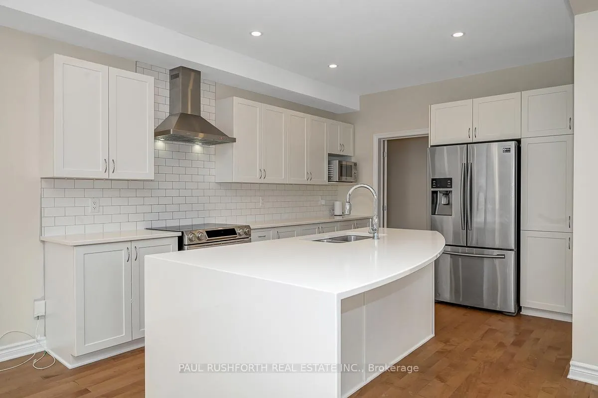 Photo 11 of 115 Discovery Crescent, Ottawa, Stittsville (North) — HOMEH