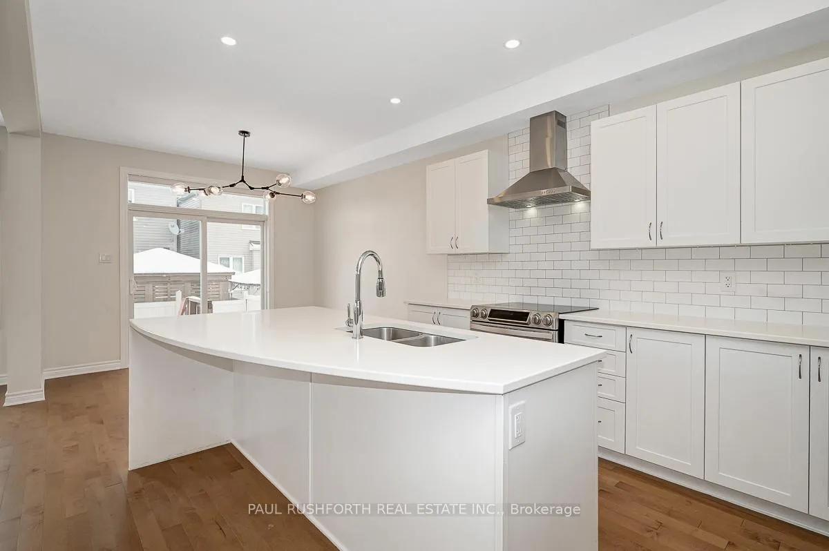 Photo 14 of 115 Discovery Crescent, Ottawa, Stittsville (North) — HOMEH