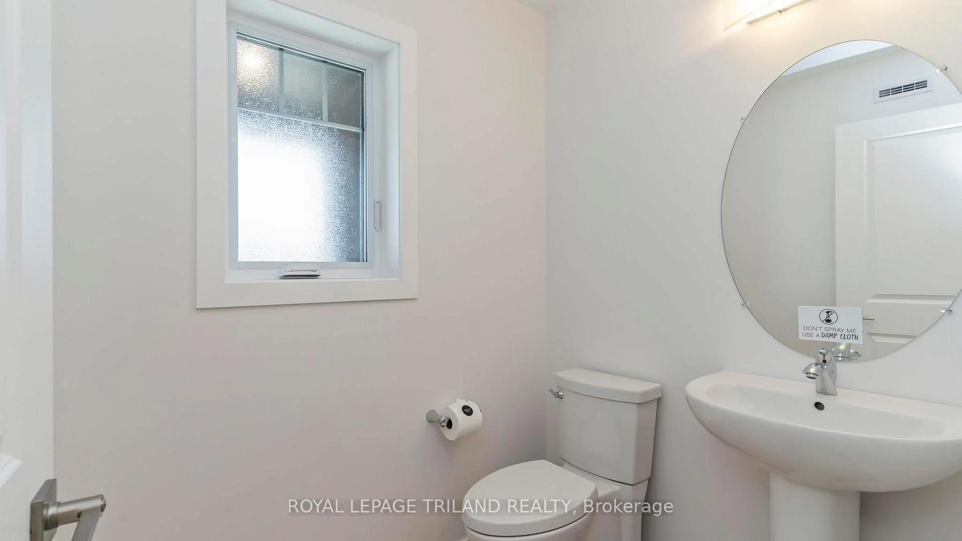 Photo 9 of 118 Styles Drive, St. Thomas — HOMEH
