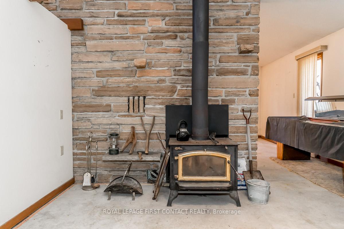 Photo 9 of 11707 27 County Road, Springwater, Rural Springwater — HOMEH