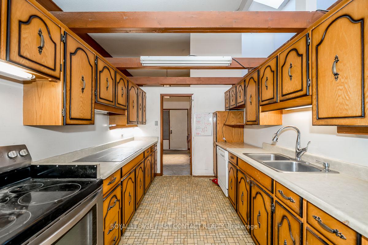 Photo 11 of 11707 27 County Road, Springwater, Rural Springwater — HOMEH