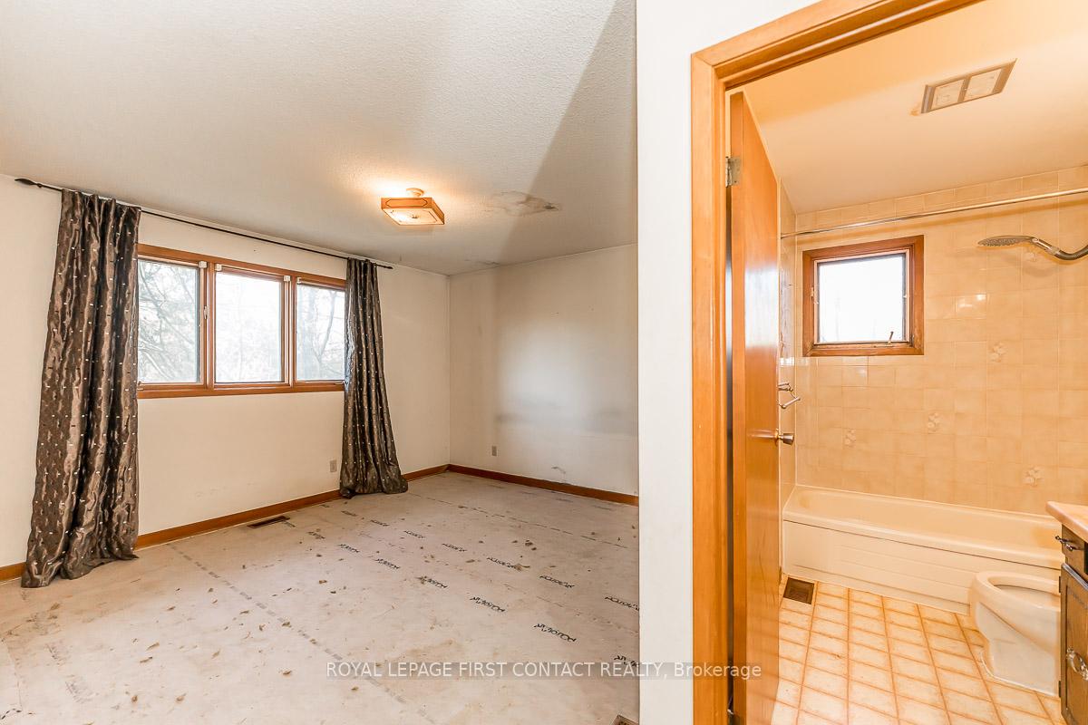 Photo 19 of 11707 27 County Road, Springwater, Rural Springwater — HOMEH