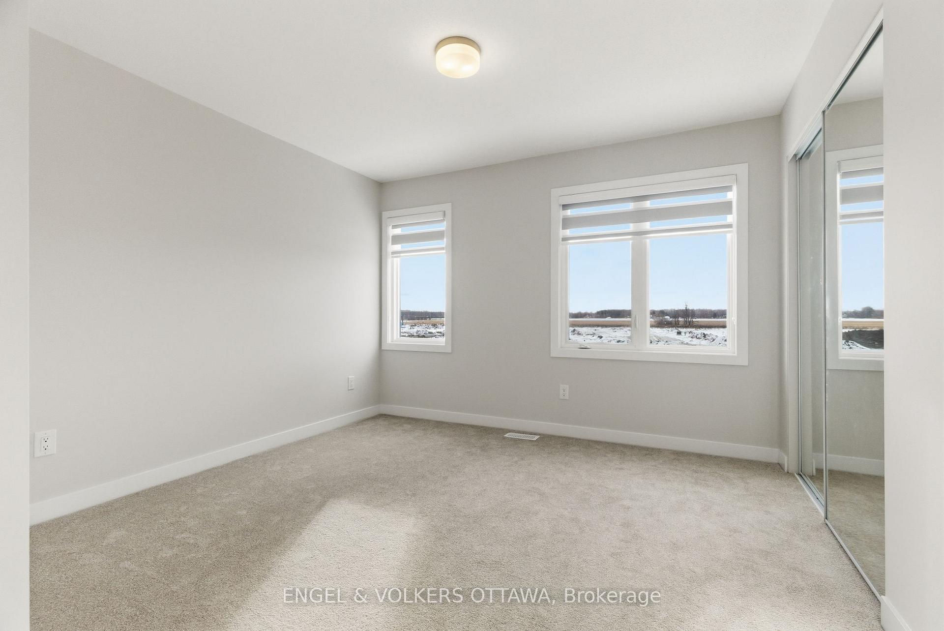 Photo 26 of 574 Oldenburg Avenue, Ottawa, Btwn Franktown Rd. & Fallowfield Rd. — HOMEH