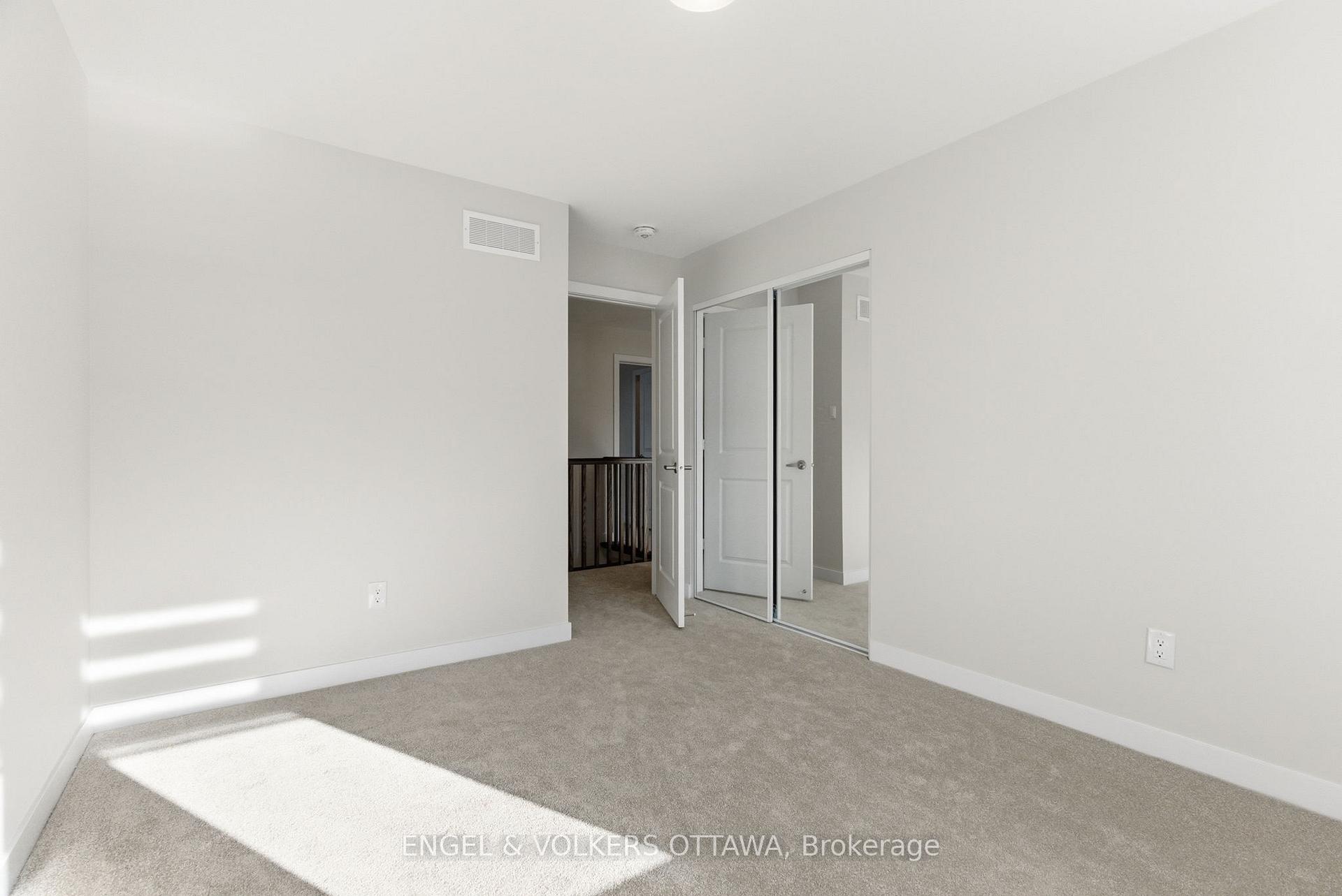 Photo 29 of 574 Oldenburg Avenue, Ottawa, Btwn Franktown Rd. & Fallowfield Rd. — HOMEH