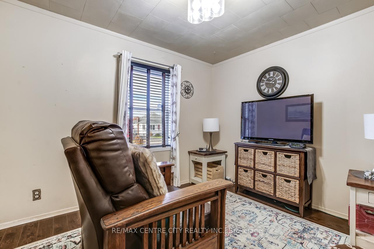 Photo 7 of 145 Hughes Street, St. Thomas — HOMEH