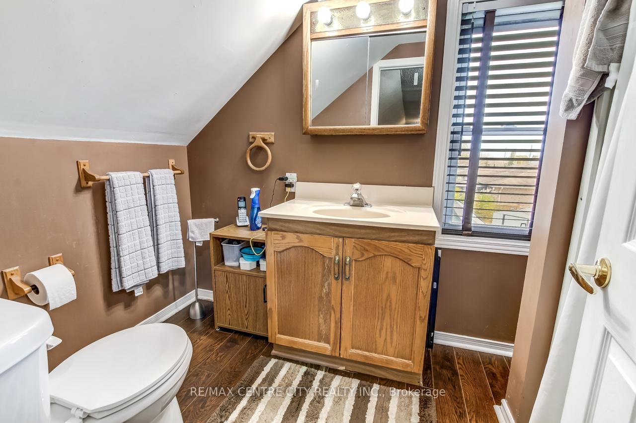 Photo 15 of 145 Hughes Street, St. Thomas — HOMEH